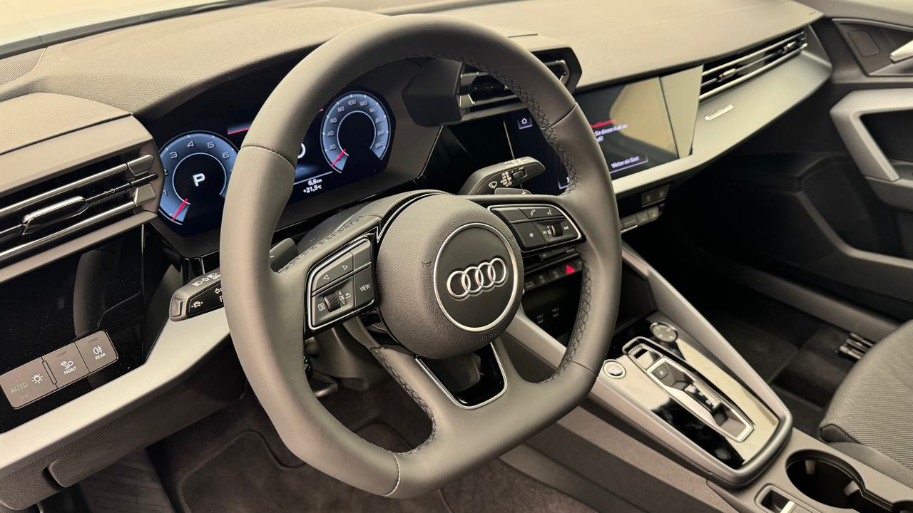 Audi<br>A3 allstreet 40 TFSI S-tronic quatttro
