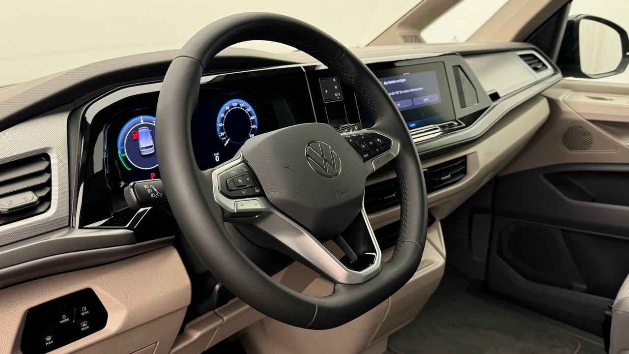 VW<br>Multivan 1.5 eHybrid 4Motion DSG