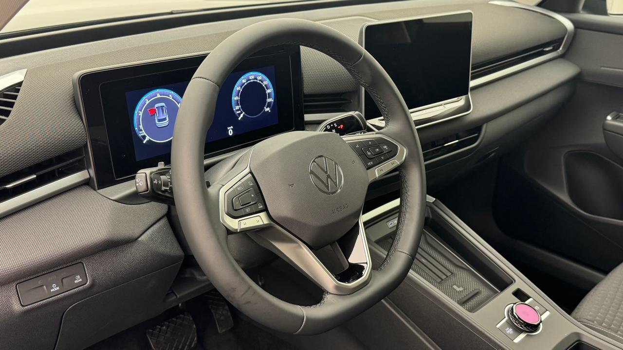 VW<br>T-Roc 1.5 eTSI mHEV Life DSG