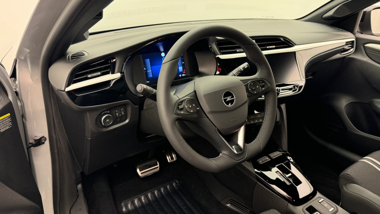 Opel<br>Corsa 1.2 MHEV GS
