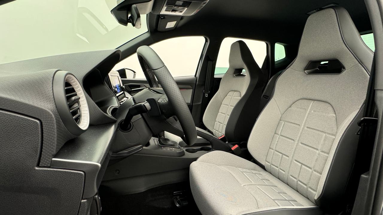 Seat<br>Arona 1.0 TSI Eco FR DSG