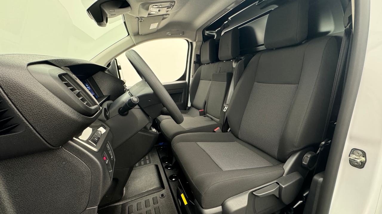 Opel<br>Vivaro Cargo 1.5 D s/s M