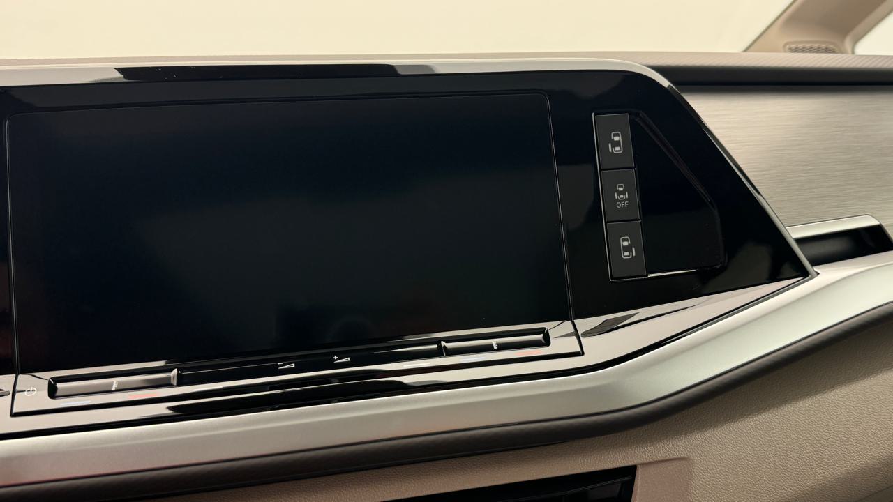 VW<br>Multivan 1.5 eHybrid Life Edition 4Motion DSG