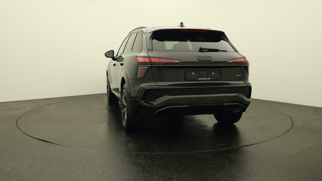 Audi<br>Q3 SUV TFSI quattro 195 kW S tronic