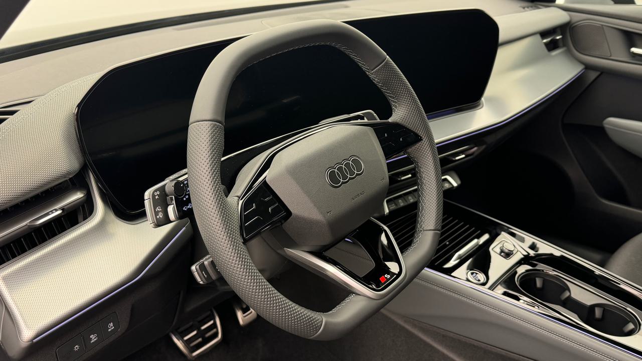Audi<br>Q3 SUV TFSI quattro 195 kW S tronic