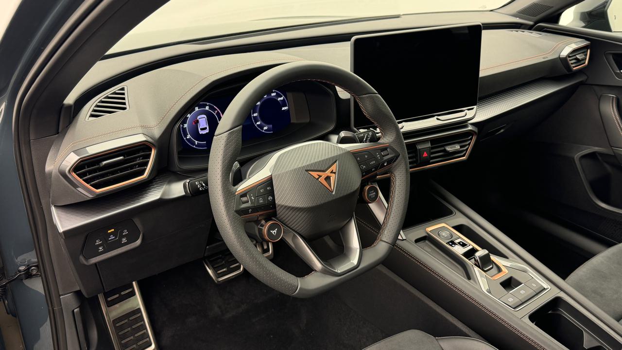 Cupra<br>LEON ST 1.5 e-HYBRID pHEV VZ DSG