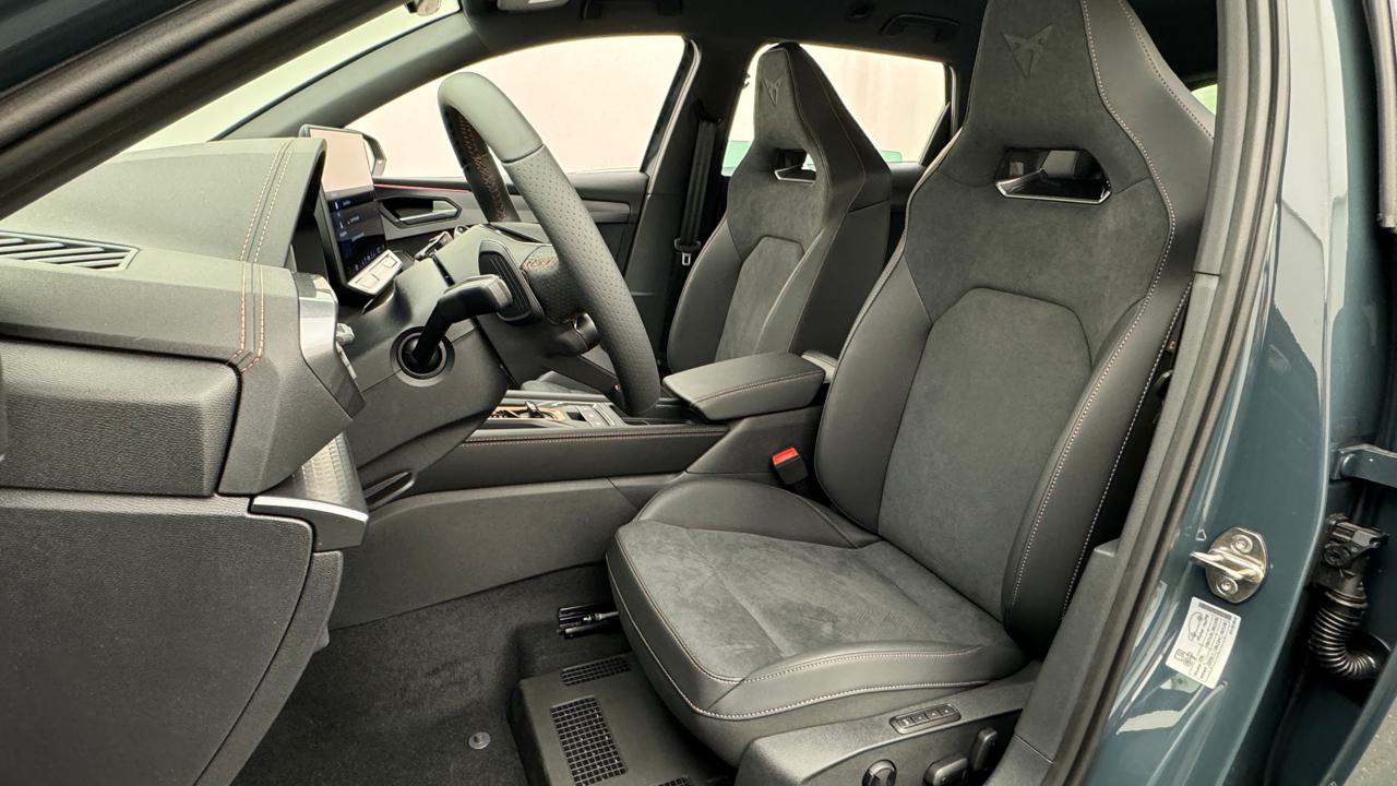 Cupra<br>LEON ST 1.5 e-HYBRID pHEV VZ DSG