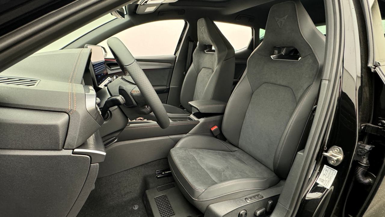 Cupra<br>LEON 1.5 e-HYBRID pHEV VZ DSG