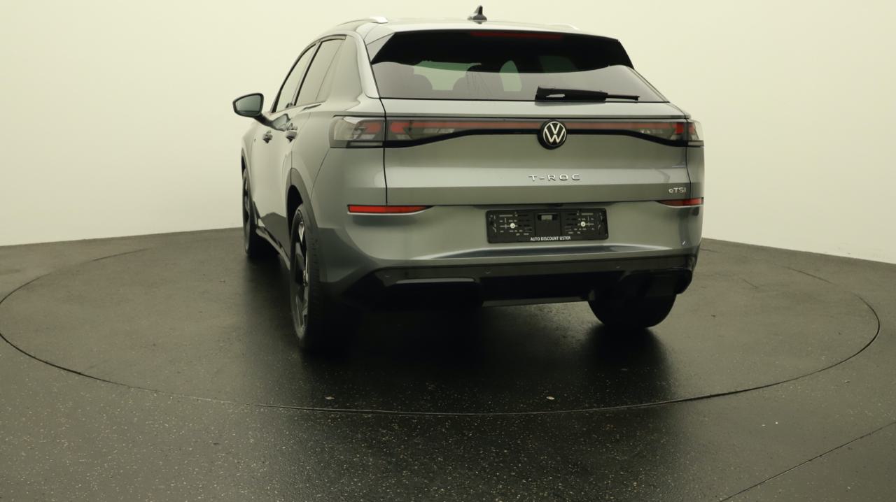 VW<br>T-Roc 1.5 eTSI mHEV R-Line DSG