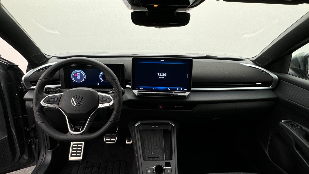 VW<br>T-Roc 1.5 eTSI mHEV R-Line DSG