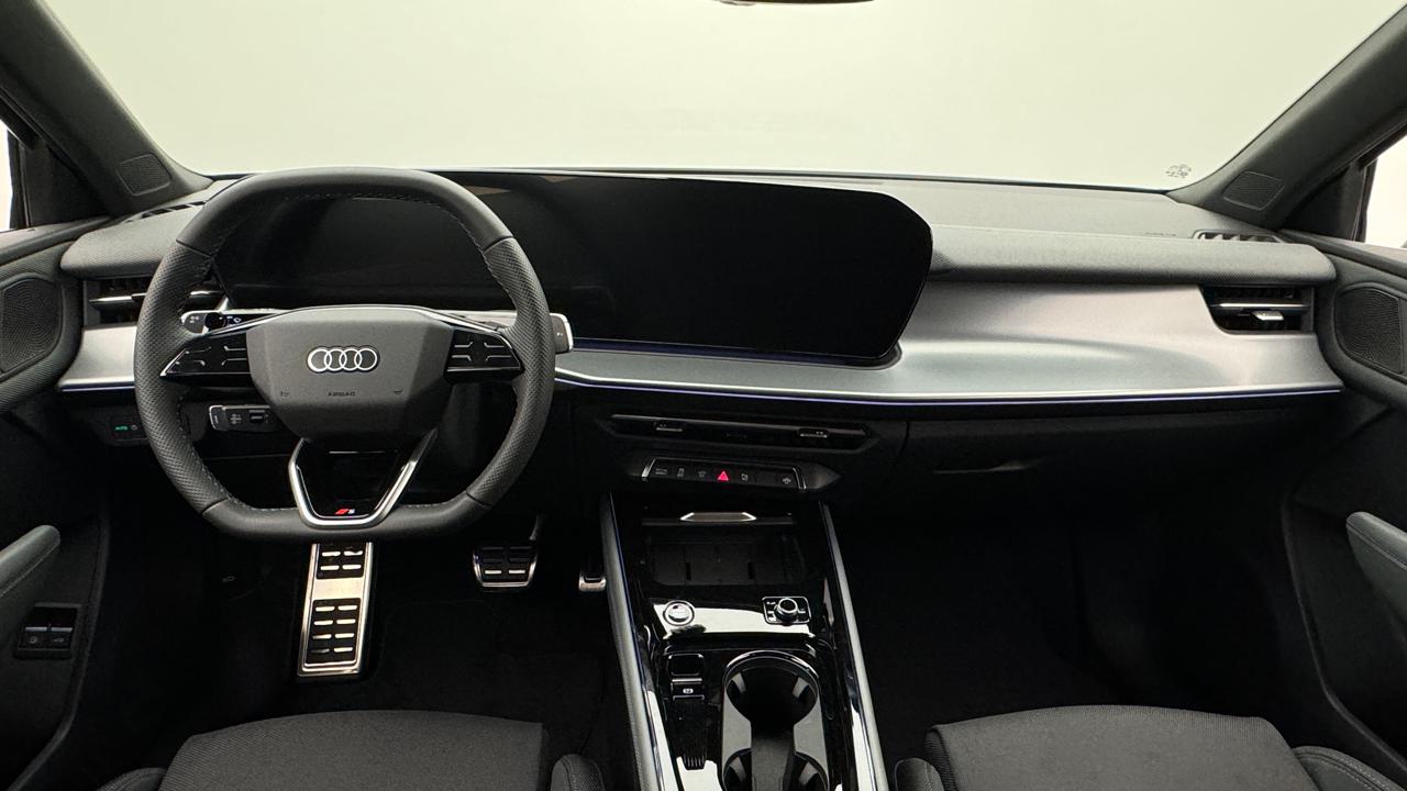 Audi<br>Q3 Sportback e-hybrid 200 kW S tronic