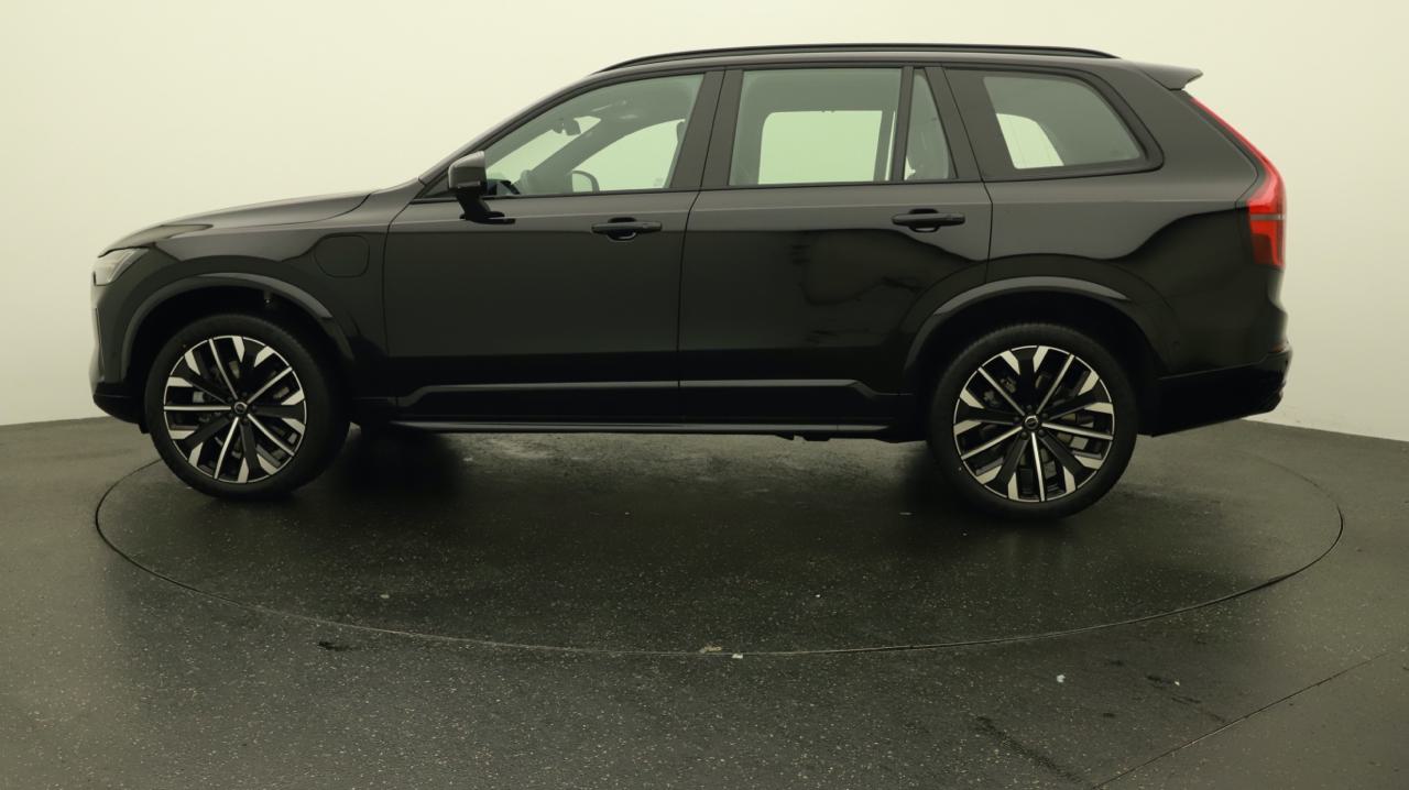 Volvo<br>XC90 T8 AWD PluginHybrid Ultra Dark Geartronic