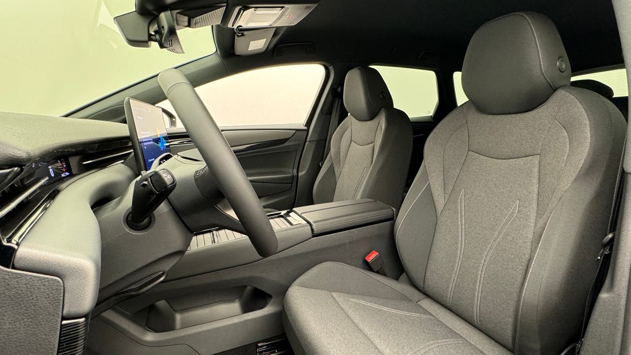 VW<br>ID.7 Tourer Pro 77 kWh Limited