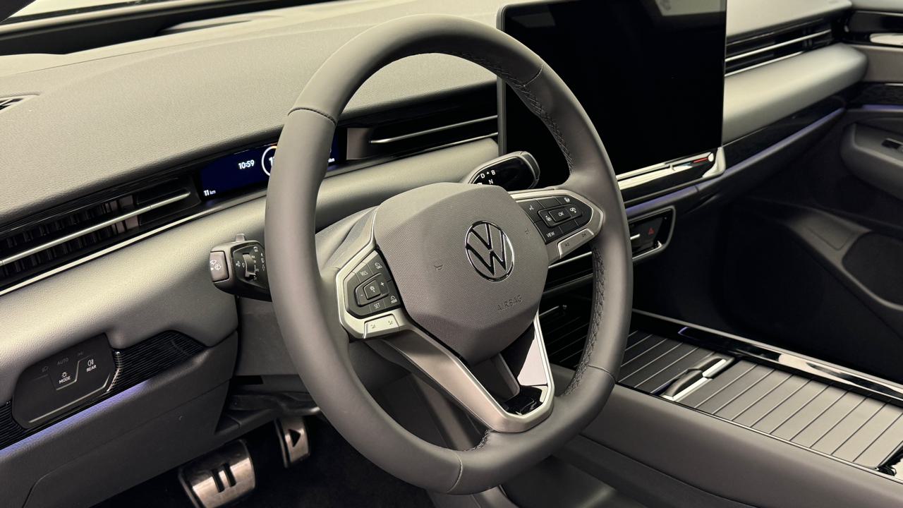 VW<br>ID.7 Tourer Pro 77 kWh Limited