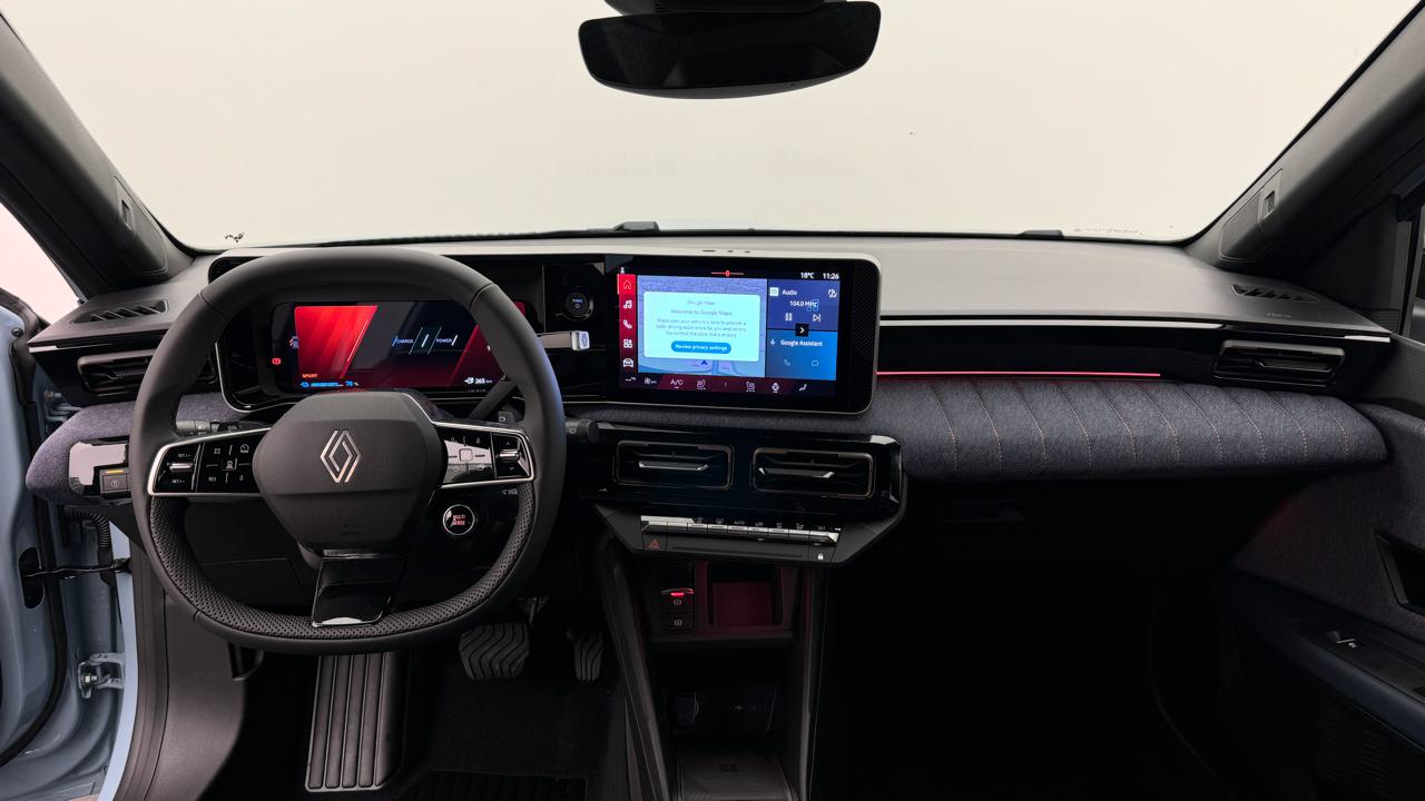 Renault<br>R4 E-Tech Comfort Range 52 kWh Techno