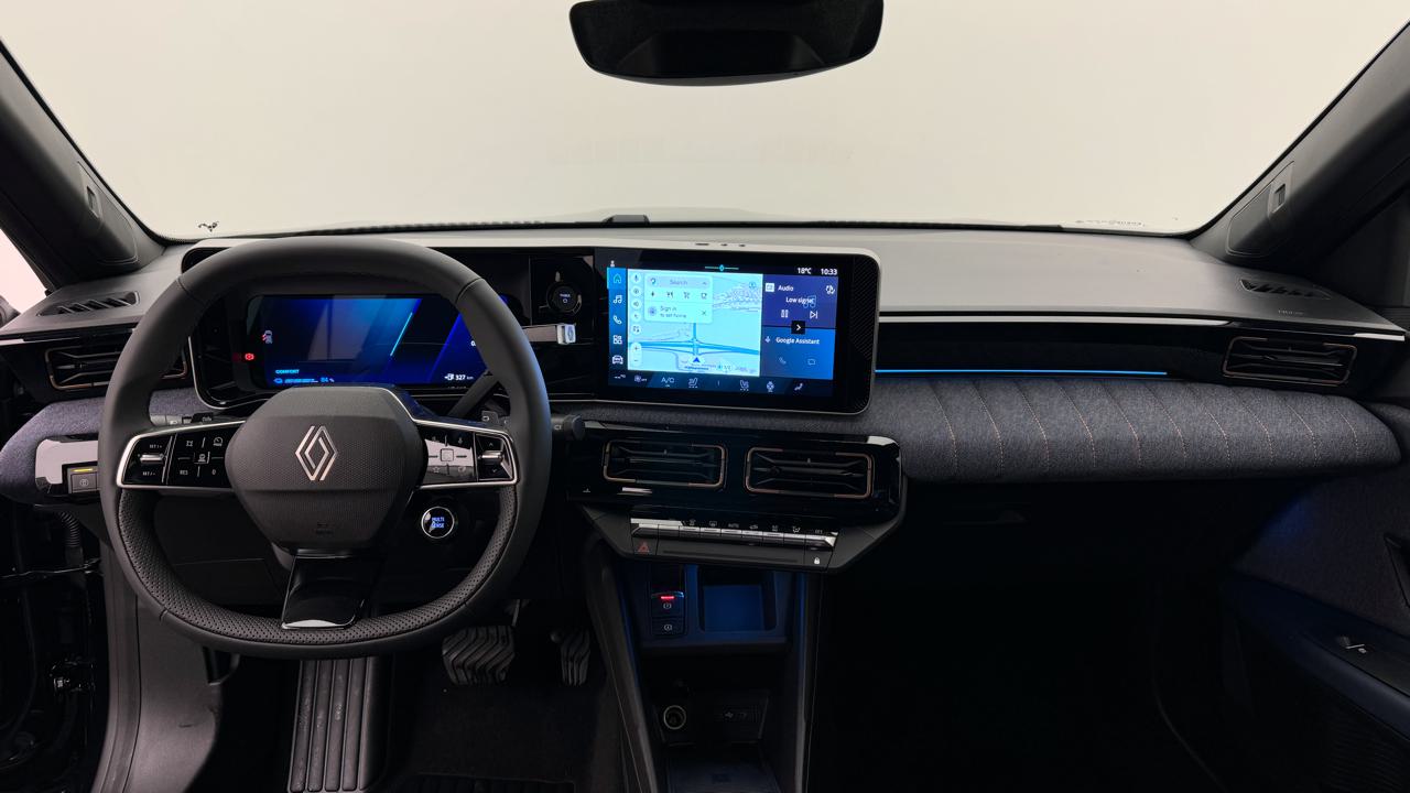 Renault<br>R4 E-Tech Comfort Range 52 kWh Techno