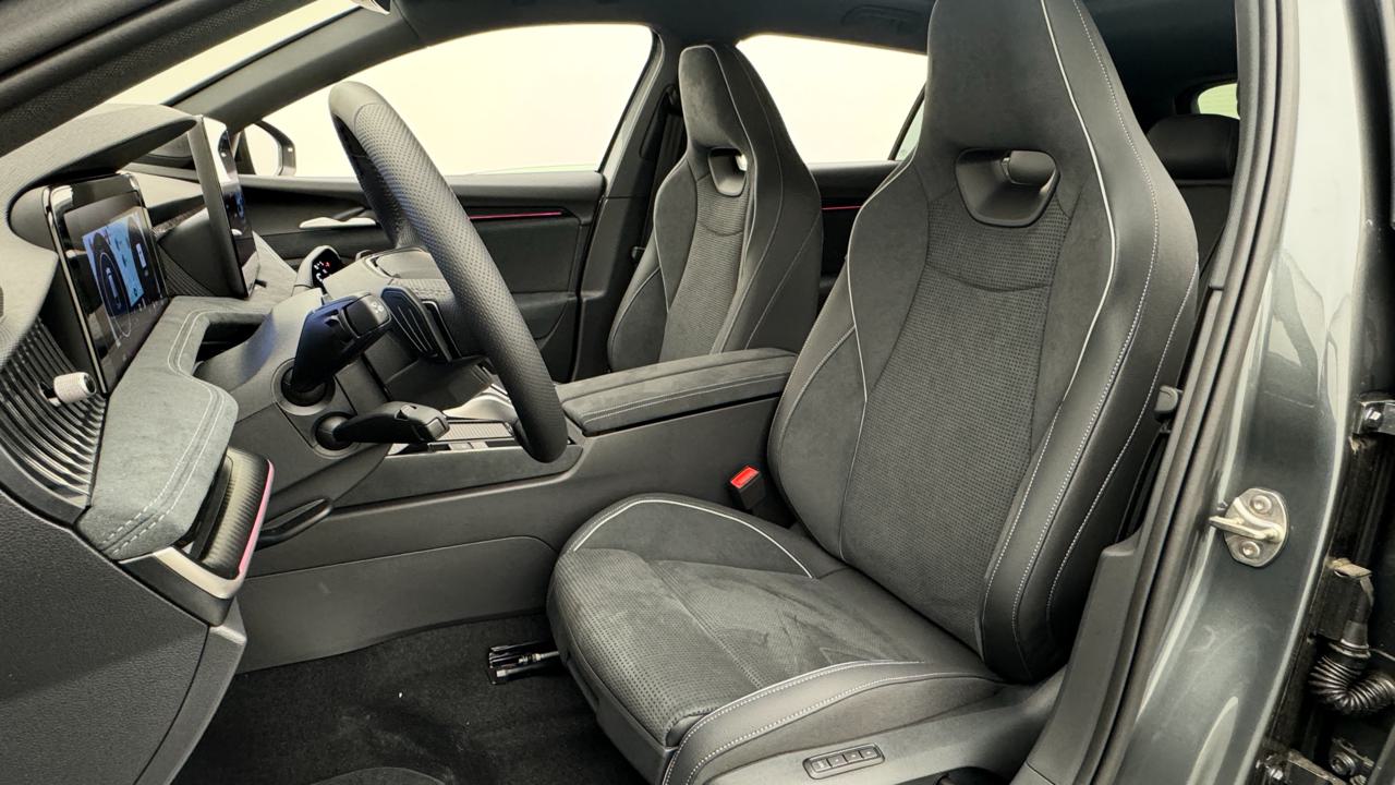 Skoda<br>Superb Combi 2.0 TSI Sportline 4x4 DSG