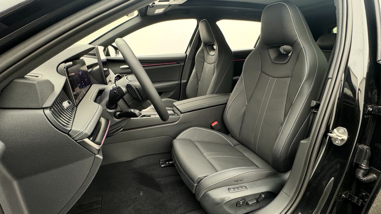 Skoda<br>Superb Combi 2.0 TDi Sportline 4x4 DSG