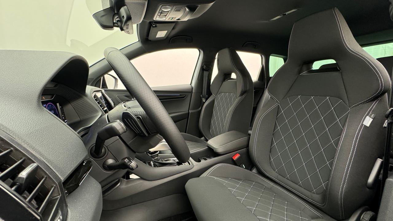 Skoda<br>Karoq 2.0 TSI SportLine 4x4 DSG