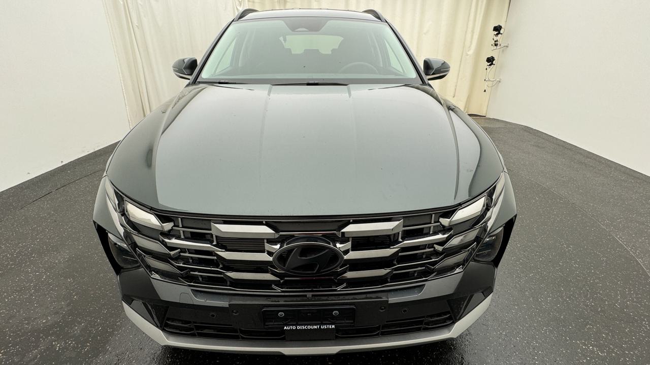 Hyundai<br>Tucson 1.6 TGDI HEV Limited 4WD