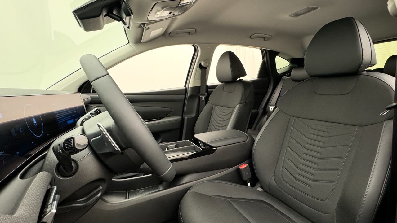 Hyundai<br>Tucson 1.6 TGDI HEV Limited 4WD