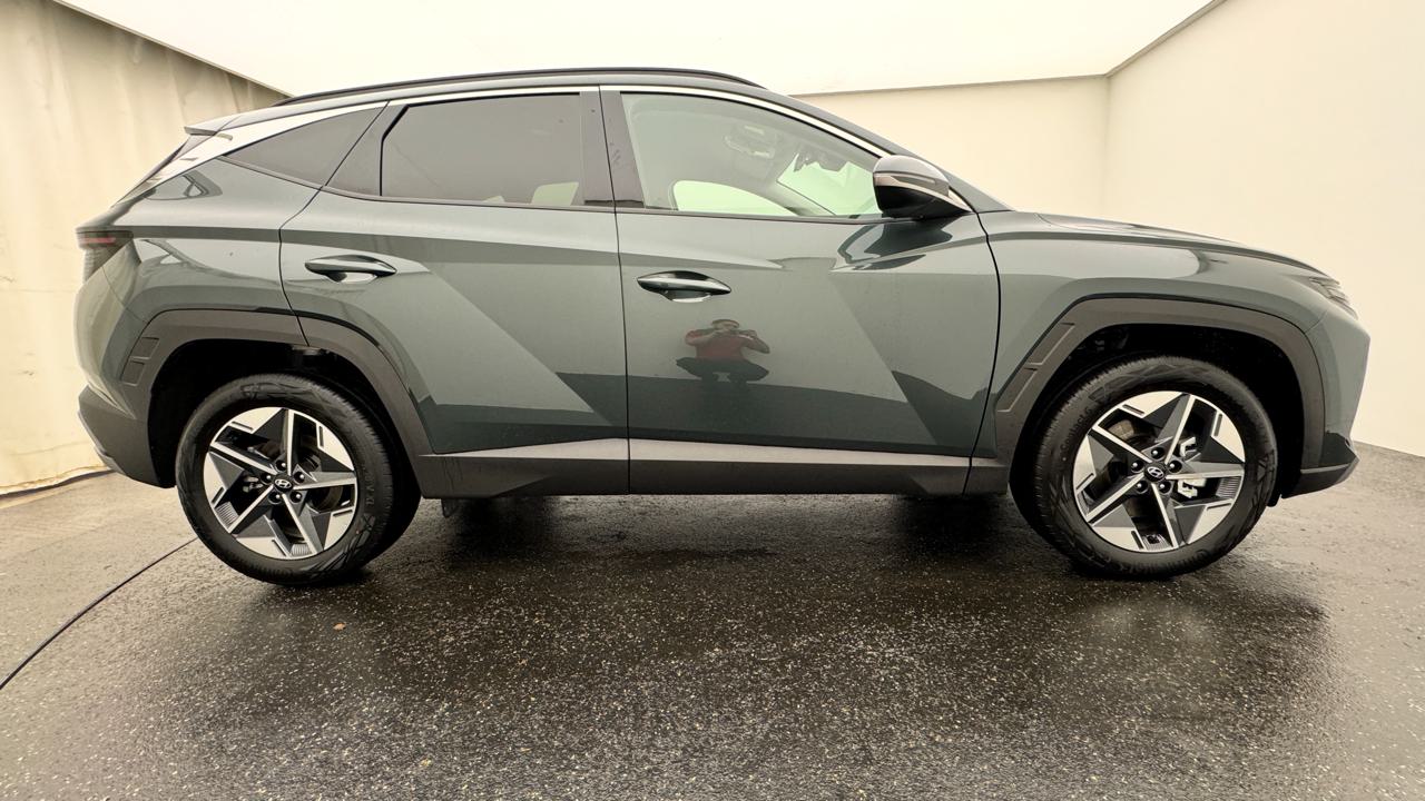 Hyundai<br>Tucson 1.6 TGDI HEV Limited 4WD