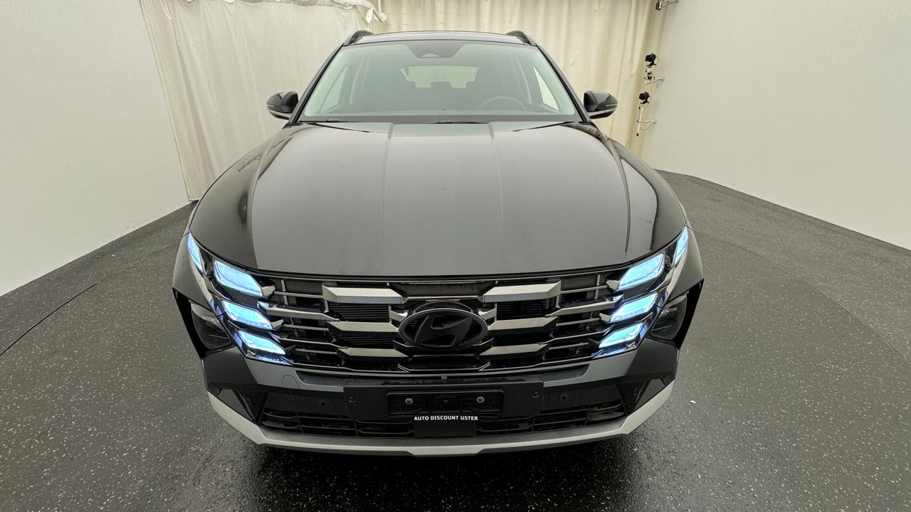Hyundai<br>Tucson 1.6 TGDI HEV Limited 4WD