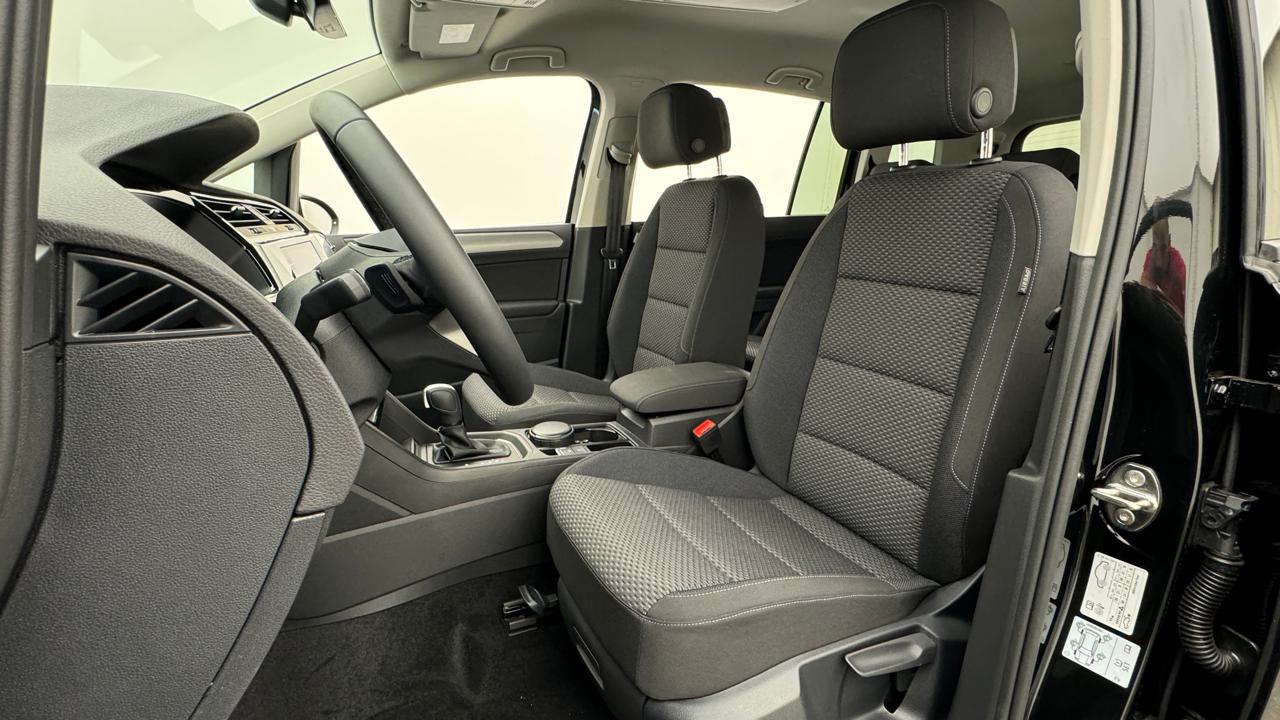 VW<br>Touran 1.5 TSI EVO Limited DSG
