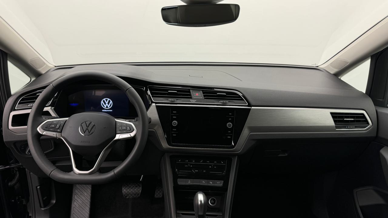 VW<br>Touran 1.5 TSI EVO Limited DSG