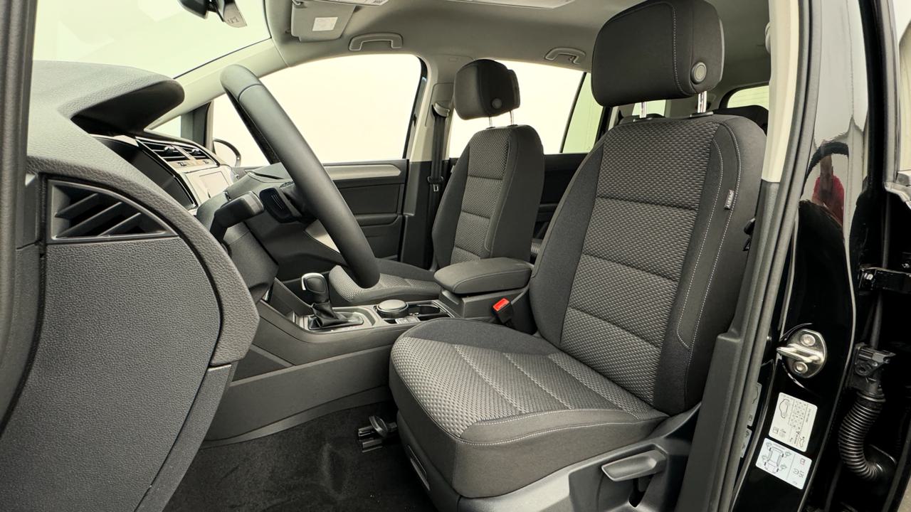 VW<br>Touran 1.5 TSI EVO Limited DSG