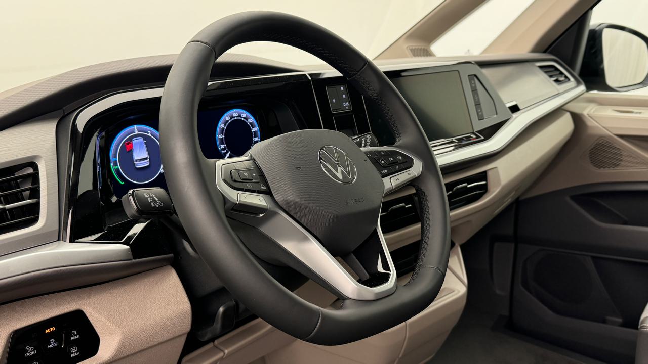 VW<br>Multivan 1.5 eHybrid Life Edition 4Motion DSG