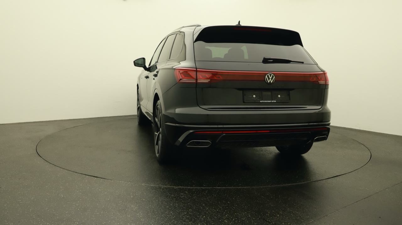 VW<br>Touareg 3.0 TDI R-Line Final Edition Tiptronic
