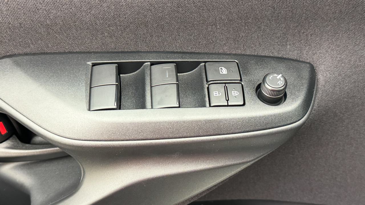 Toyota<br>Yaris 1.5 Sport e-CVT