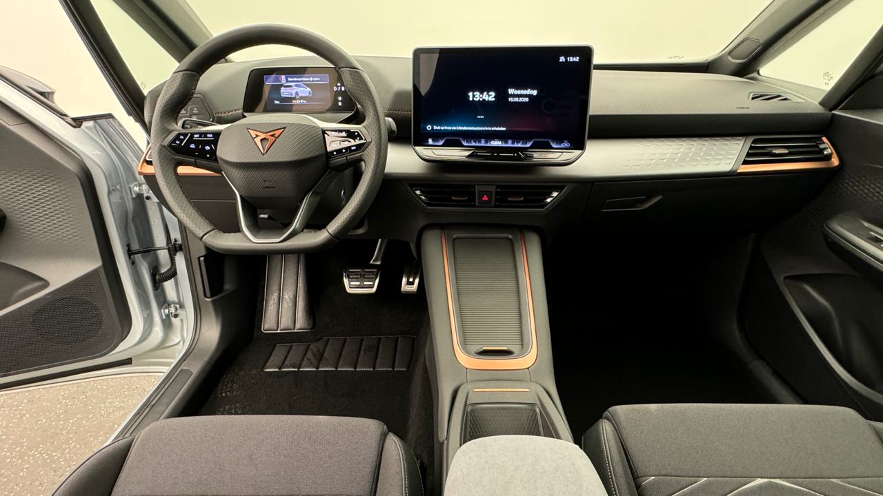 Cupra<br>Born 59 kWh Limited
