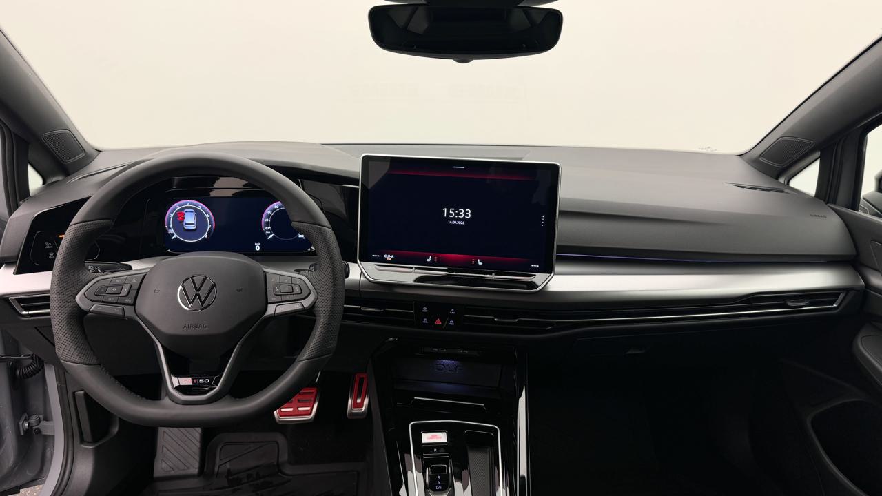 VW<br>Golf 2.0 TSI GTI Edition 50 DSG