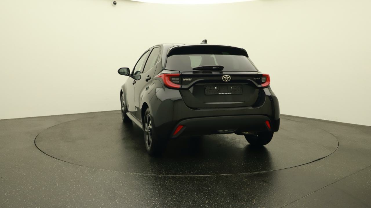 Toyota<br>Yaris 1.5 Sport e-CVT