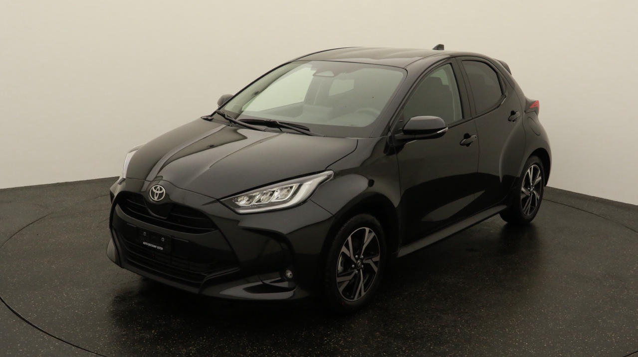 Toyota<br>Yaris 1.5 Sport e-CVT