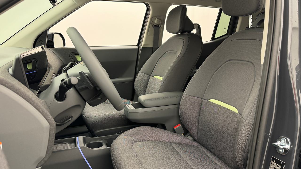 Kia<br>EV2 42 kWh Earth