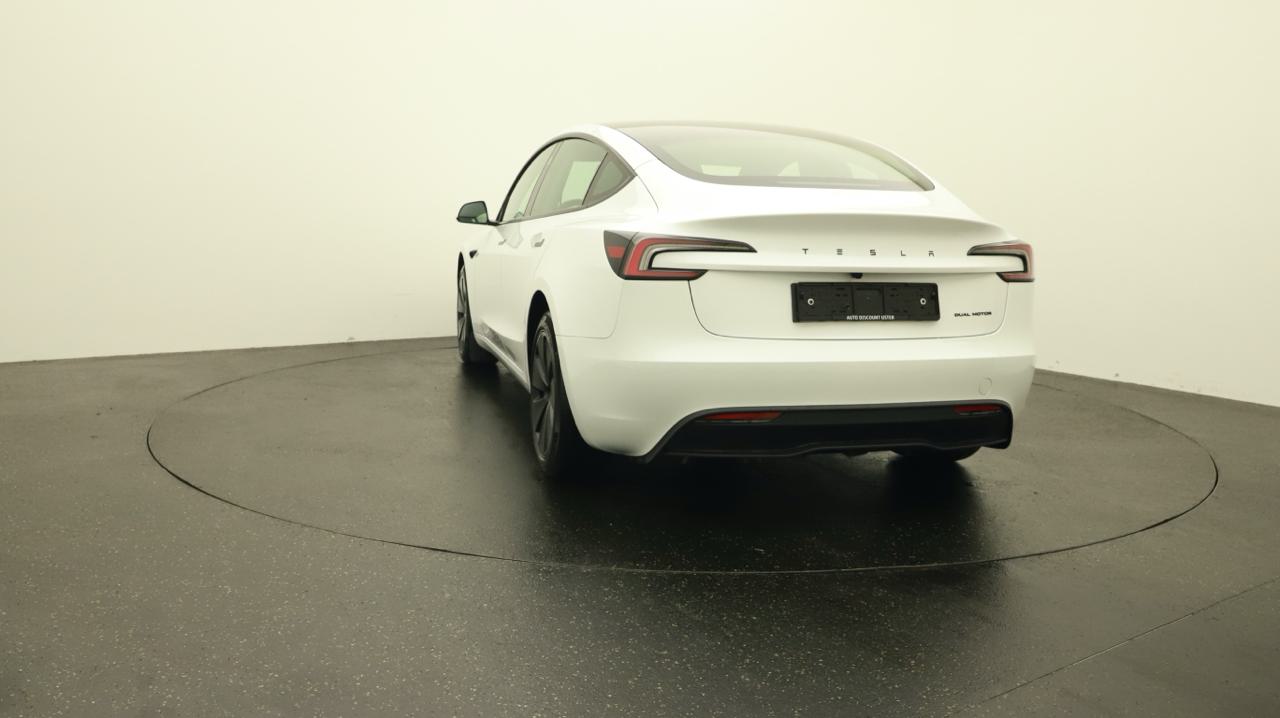Tesla<br>Model 3 Long Range Dual Motor AWD