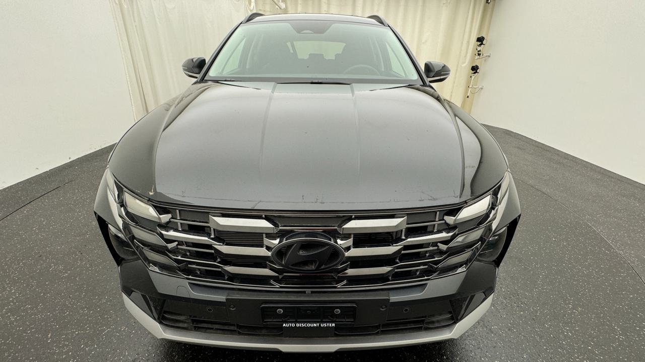 Hyundai<br>Tucson 1.6 TGDI HEV Limited 4WD