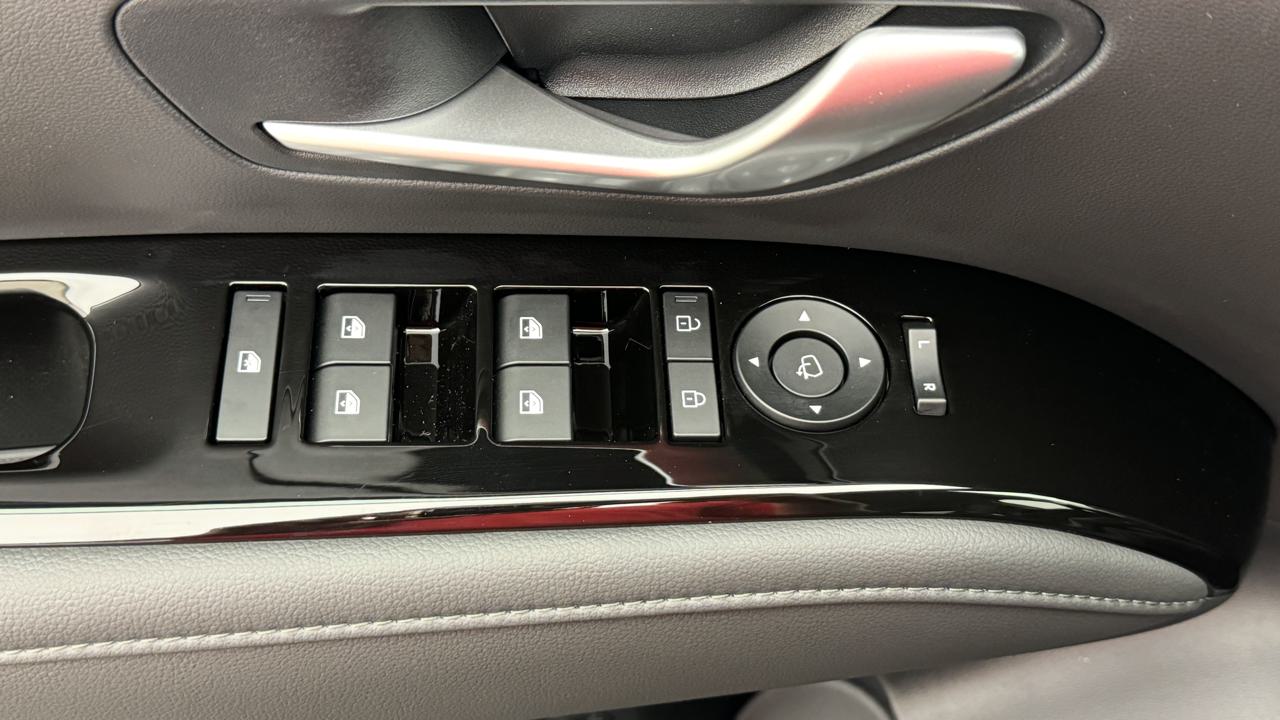 Hyundai<br>Tucson 1.6 TGDI HEV Limited 4WD