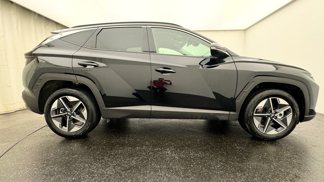 Hyundai<br>Tucson 1.6 TGDI HEV Limited 4WD
