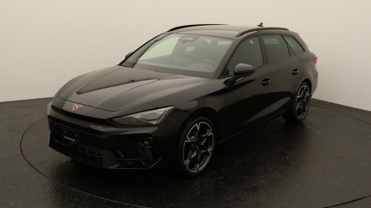 Cupra<br>LEON ST 2.0 TSI VZ DSG 4Drive