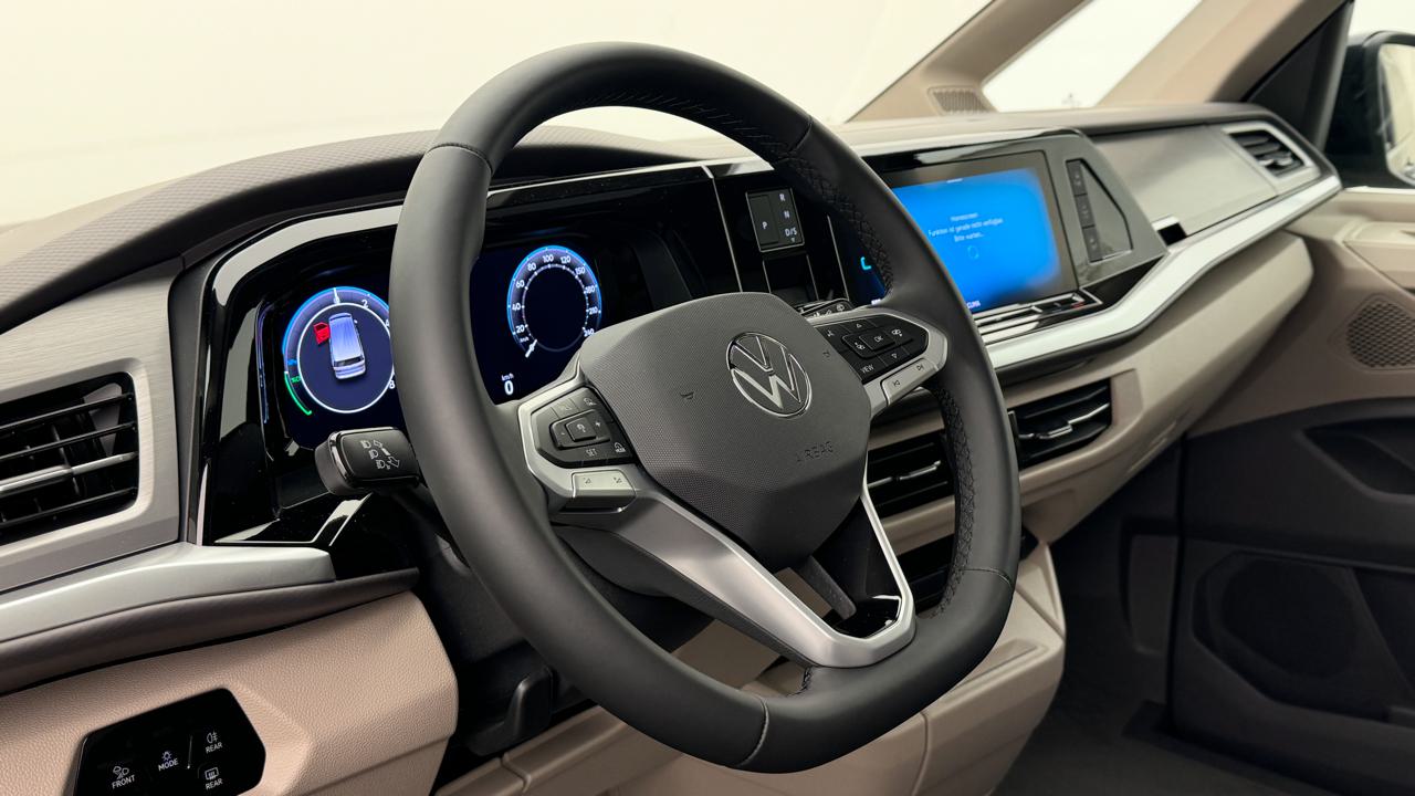 VW<br>Multivan 1.5 eHybrid Life Edition 4Motion DSG