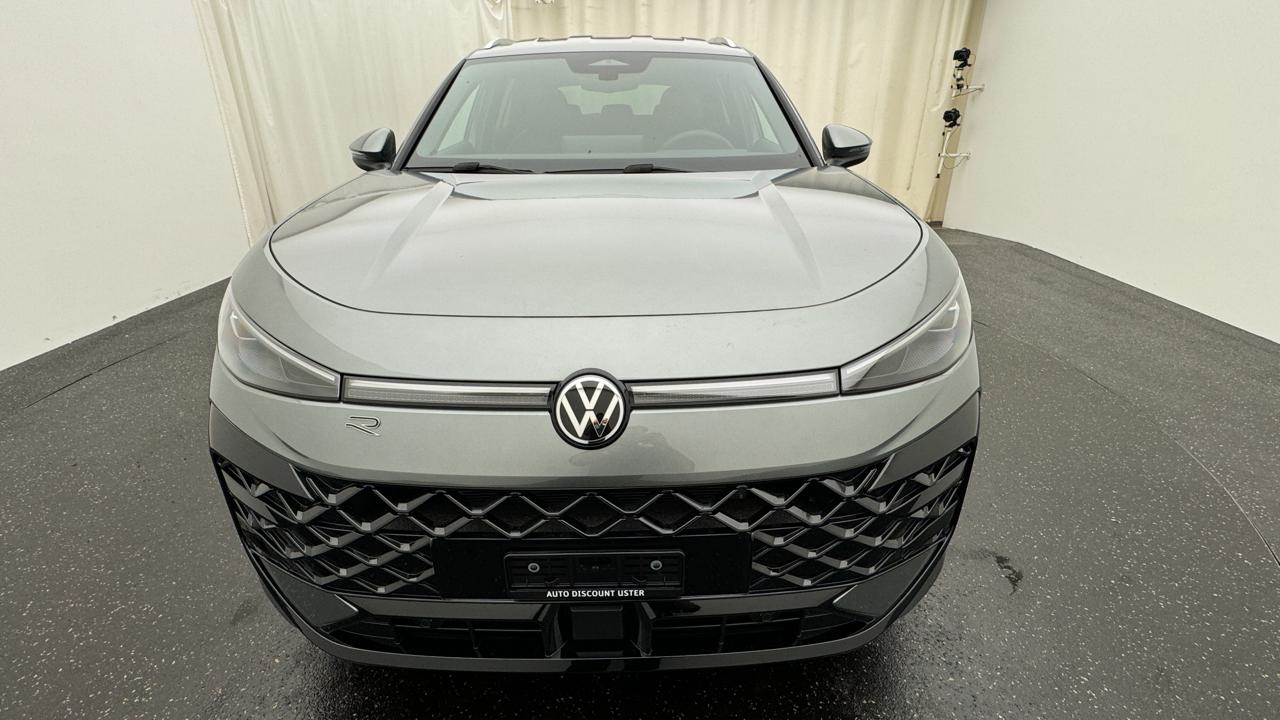 VW<br>T-Roc 1.5 eTSI mHEV R-Line DSG