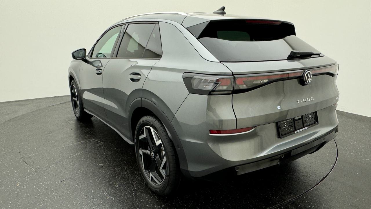 VW<br>T-Roc 1.5 eTSI mHEV R-Line DSG