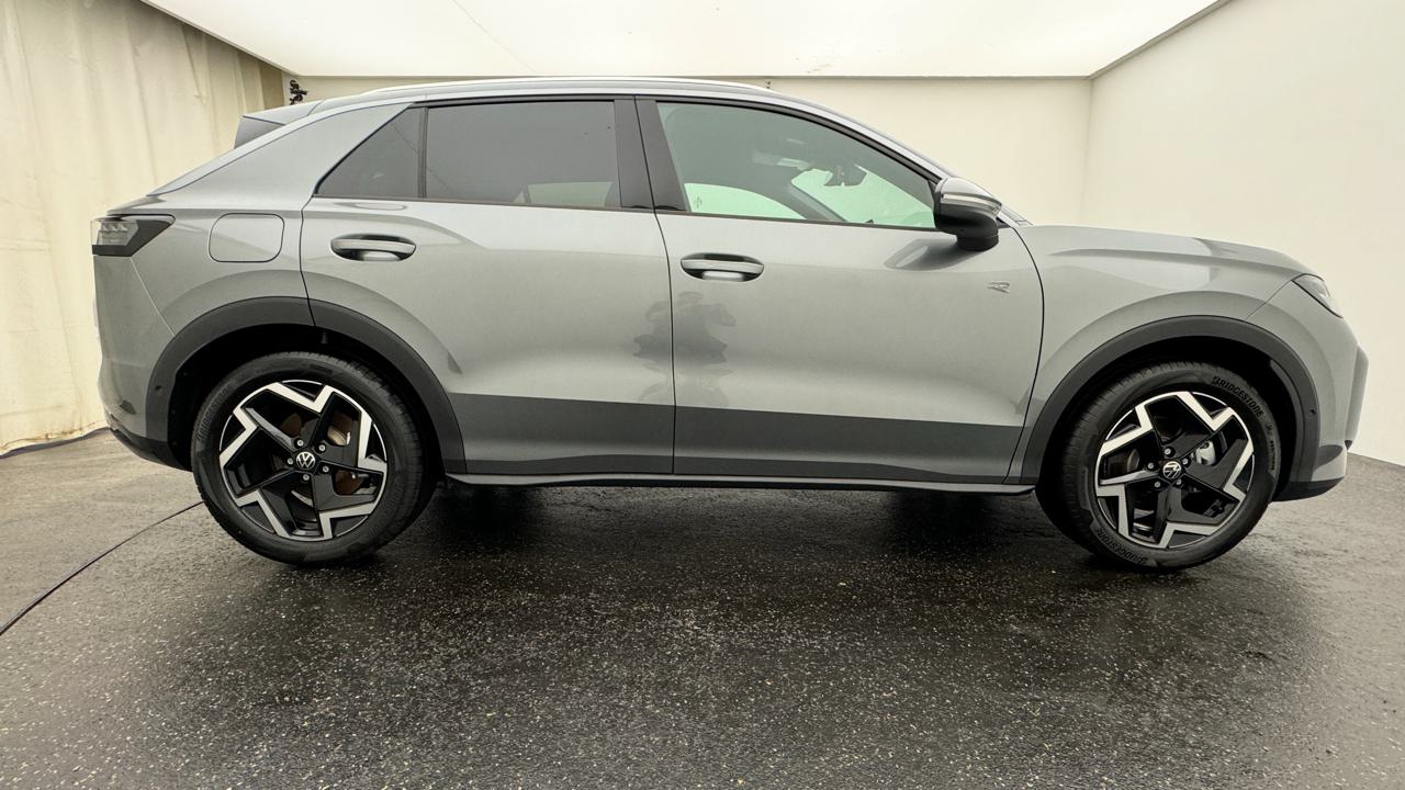 VW<br>T-Roc 1.5 eTSI mHEV R-Line DSG