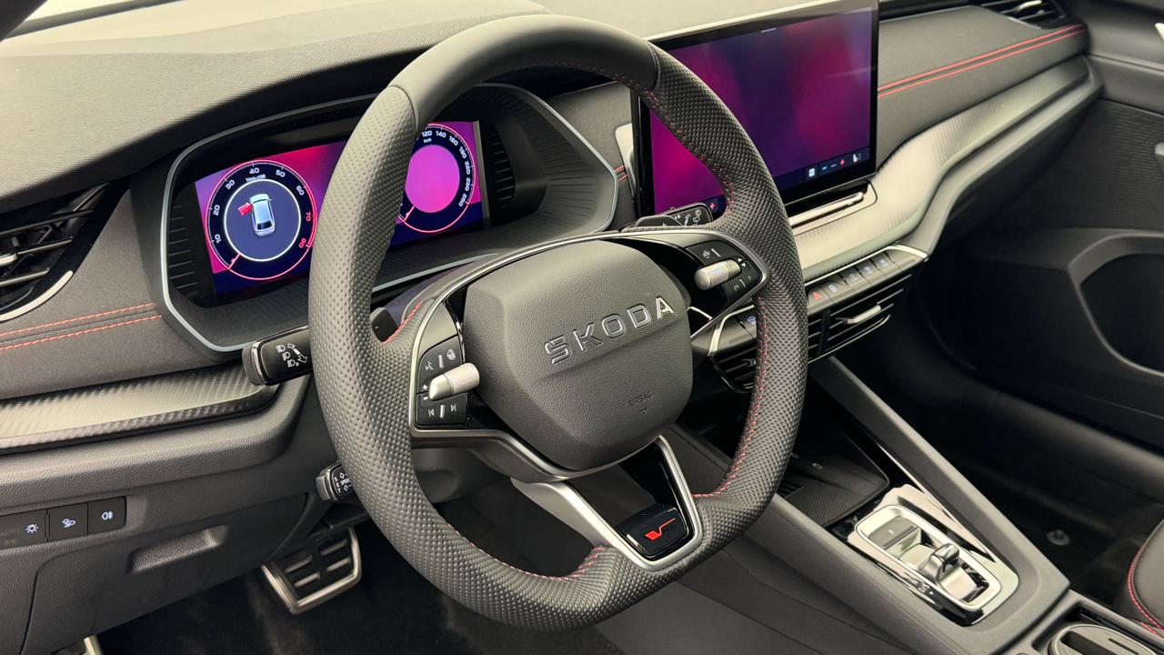 Skoda<br>Octavia Combi 2.0 TSI DSG RS