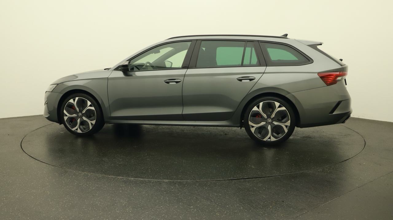 Skoda<br>Octavia Combi 2.0 TSI DSG RS