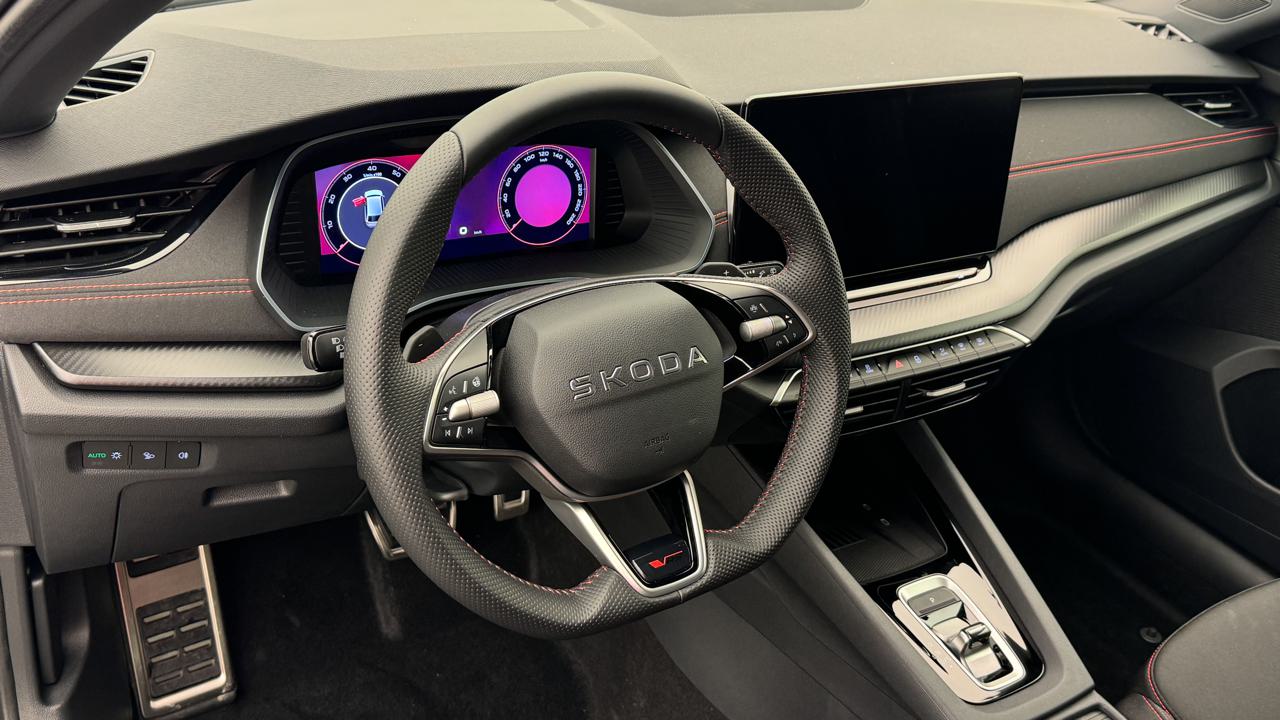 Skoda<br>Octavia Combi 2.0 TSI DSG RS